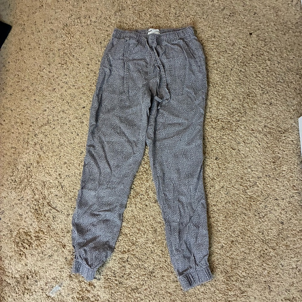 C&C California Gray Dot Print Jogger Pants